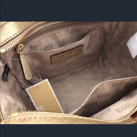 Michael Kors Tina Small Top Zip Crossbody Gold - Picture 6 of 8